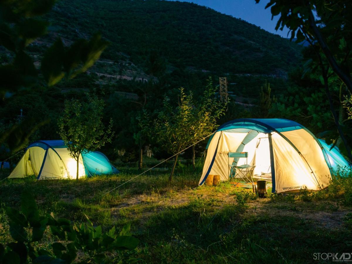 Camp'In Goris Hotell Exteriör bild