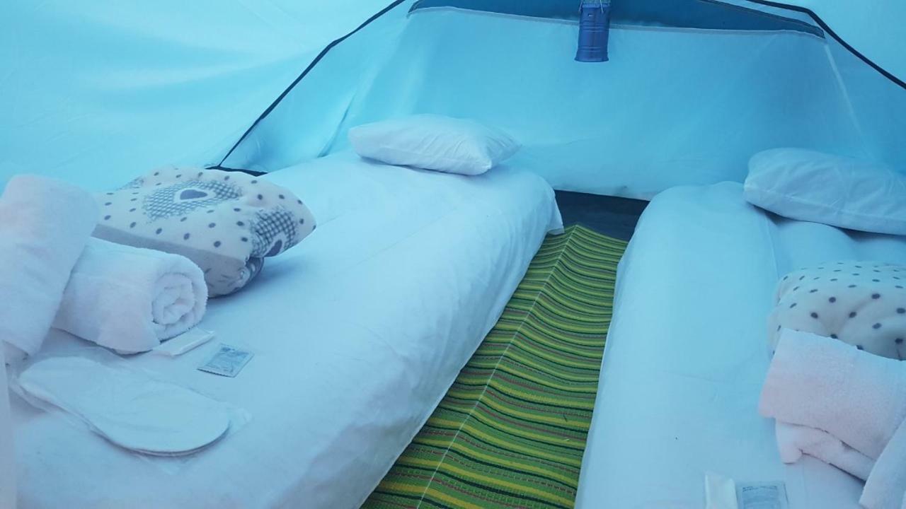Camp'In Goris Hotell Exteriör bild